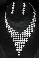 DJ-878 Triangle Drop Rhinestone Choker Necklace Set